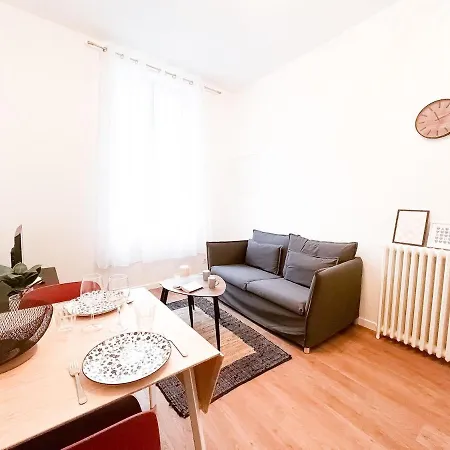 Le Pivoine Du Commando, 100m Et Proche Gare Apartment