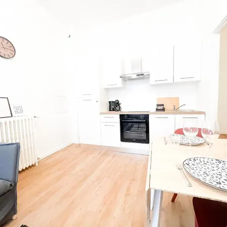 Le Pivoine Du Commando, 100m Et Proche Gare